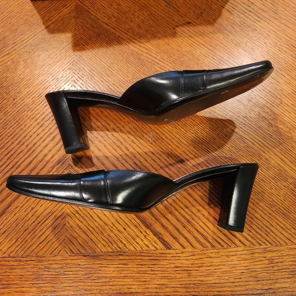 Vintage Gucci Leather Mules - Picture 3 of 7